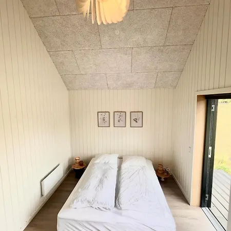 Nyt Og Hyggeligt Ved Remmerstrand Feriehus *